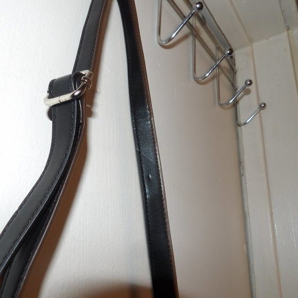 Express Two Toned Shoulder / Crossbody Bag - Picture 5 of 9